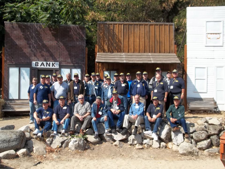 2012 Train Group-01