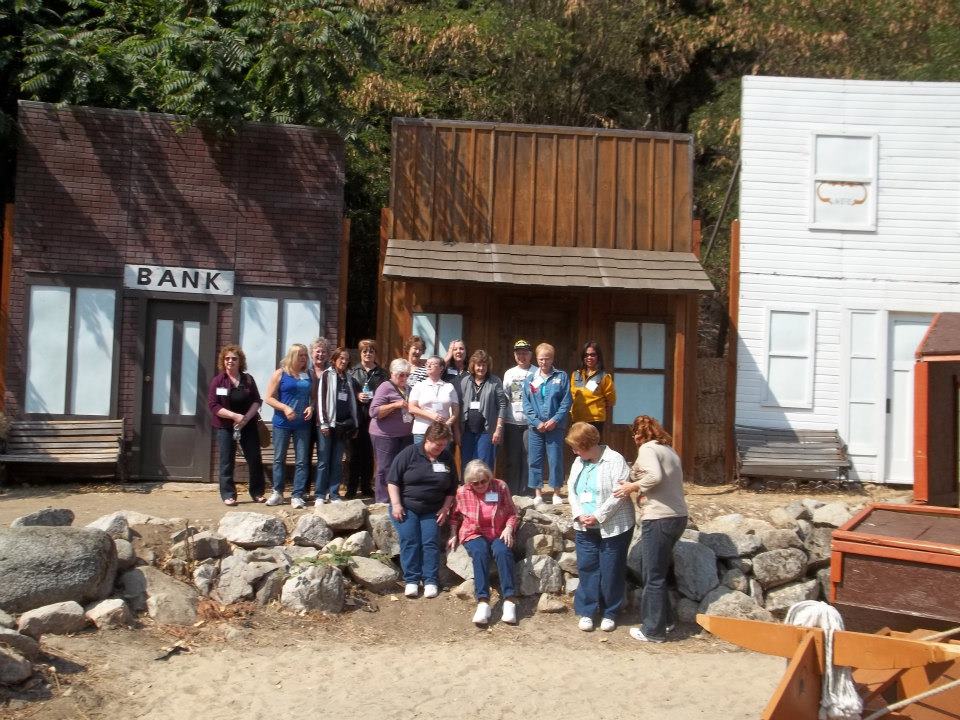 2012 Train Group-02