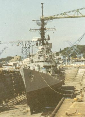 drydock_yokosuka_81_or_82